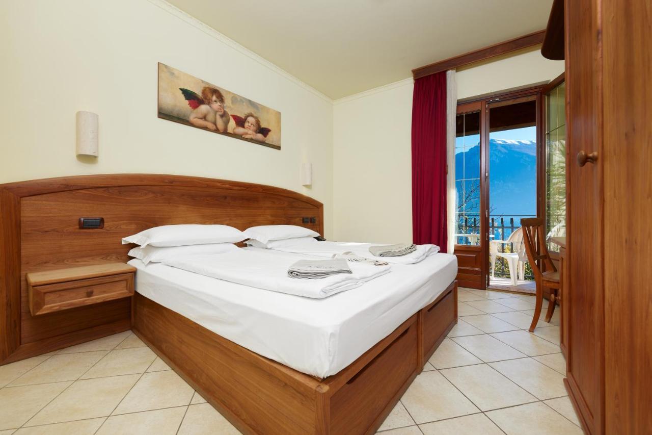 Hotel Al Rio Se Limone sul Garda Kültér fotó